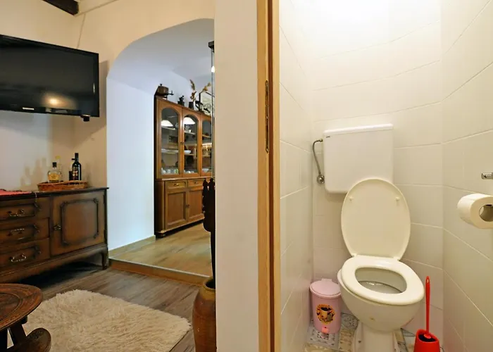 Melon-1, Murter, House For Rest *