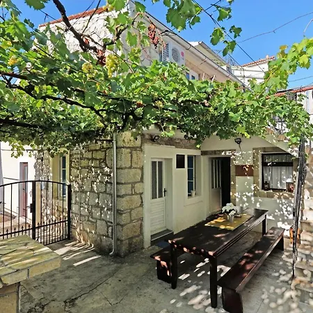 Melon-1, Murter, House For Rest * Murter