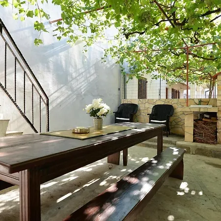 Melon-1, Murter, House For Rest * Murter