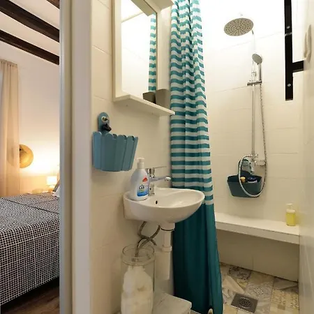 Melon-1, Murter, House For Rest * Murter